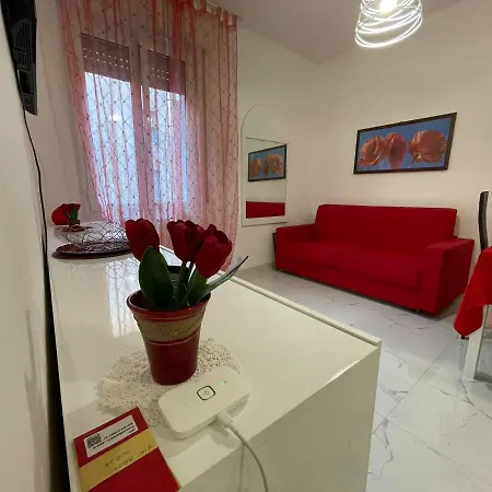 公寓 Wh - Dolce - Bilocale - 5 Minuti Dal Centro - Parcheggio Gratuito - Wifi 圣雷默