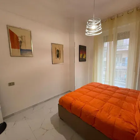 Wh - Dolce - Bilocale - 5 Minuti Dal Centro - Parcheggio Gratuito - Wifi Апартаменты *