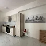 Wh - Dolce - Bilocale - 5 Minuti Dal Centro - Parcheggio Gratuito - Wifi サンレモ